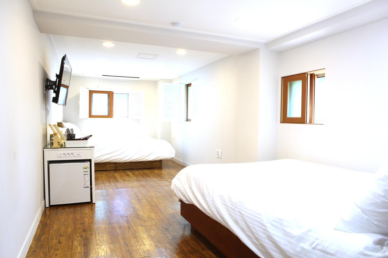 Charm Hotel Seul Esterno foto